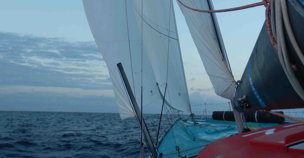 SOH 60 under jury sails onboard©Nandorfa_IMG_6532.JPG